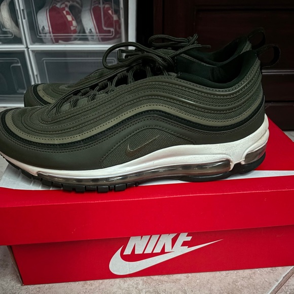 Women's Nike Air Max 97 Olive Green - Picture 1 of 4